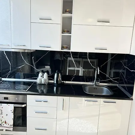 Joel 1br Center Lejlighed *